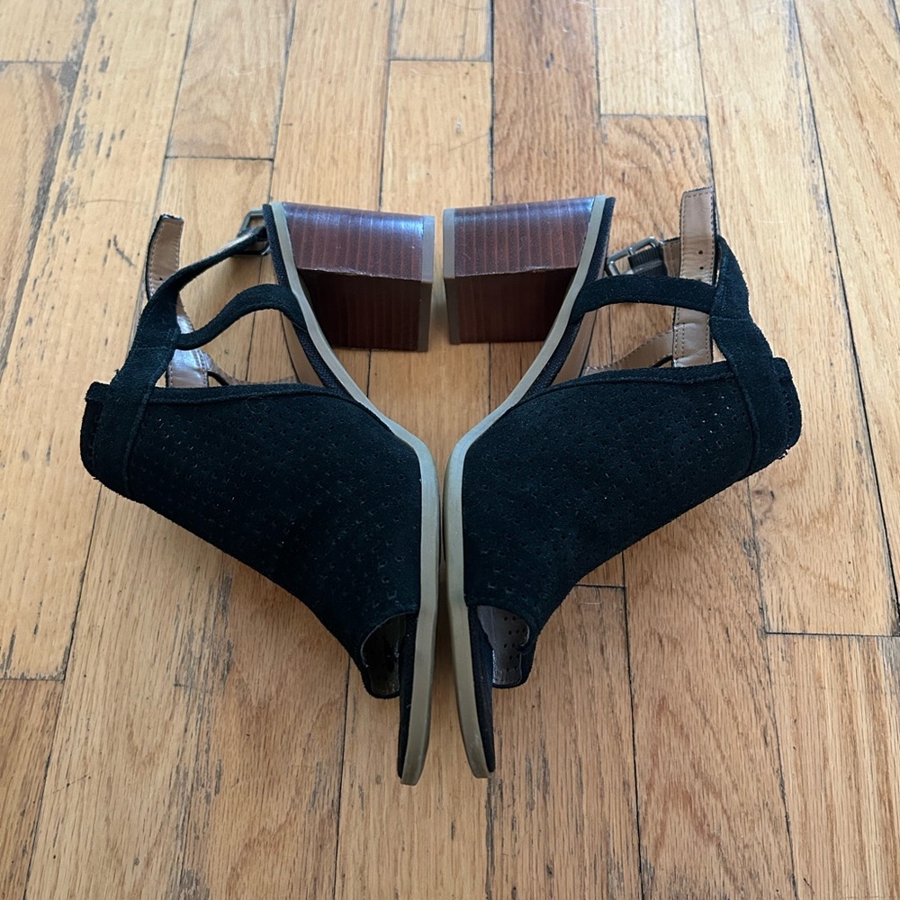 EUC Franco Sarto Sandals - Picture 3 of 5